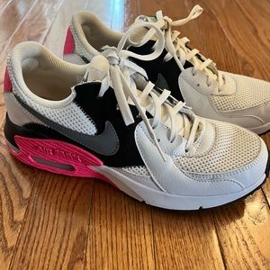 Nike Air Max Emcee Sneakers size 7.5